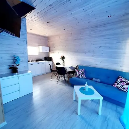 Diamenty Baltyku Wakacyjne Balia Z Jacuzzi * Mielenko