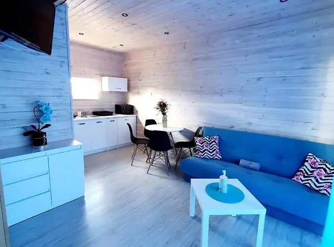 Diamenty Baltyku Wakacyjne Balia Z Jacuzzi * Mielenko